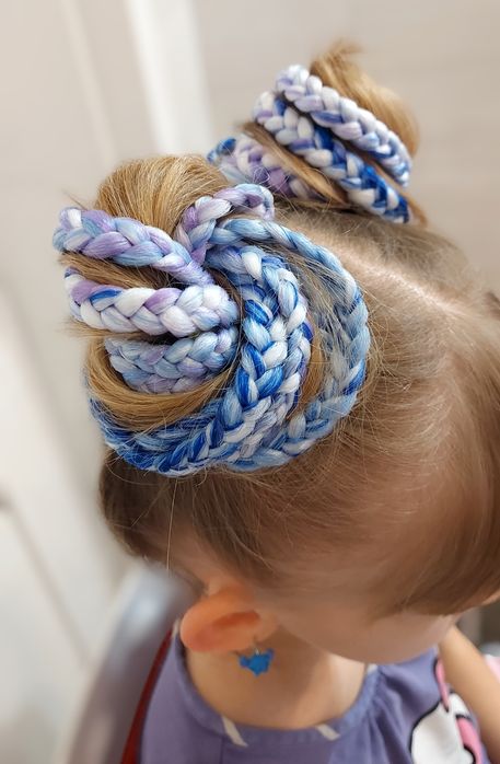 Zestaw dwóch gumek ozdobnych na kitki/koczek.