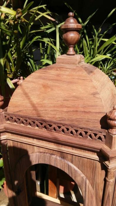 Antiguidade horatorio em madeira