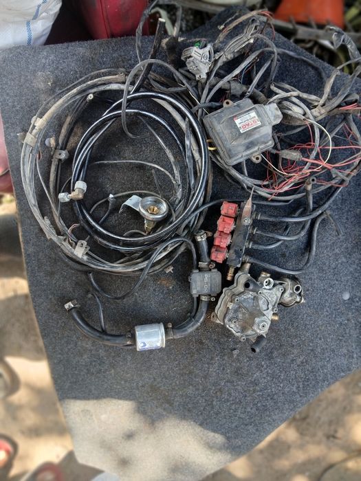 Продам комплект ГБО-4 Газовая установка 4 поколения