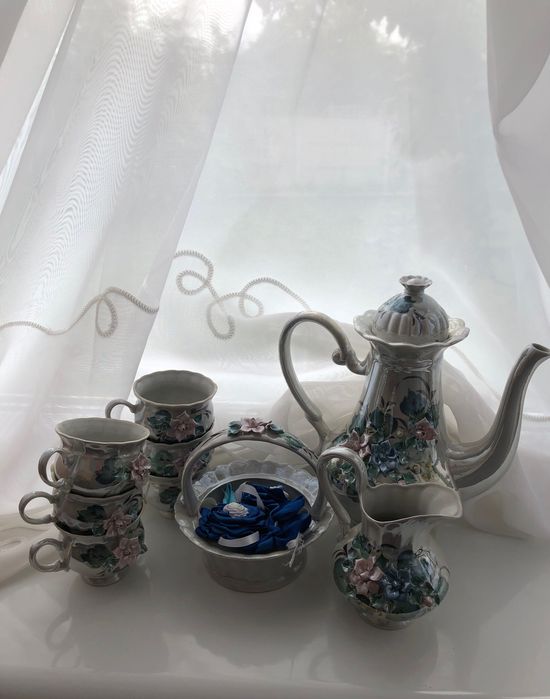 Сервиз новый продам