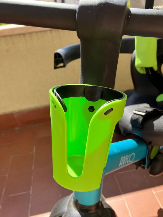 AVIGO ALUMINIUM triciclo 10meses-3anos como novo