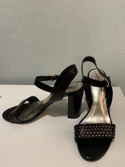 Босоніжки Vitto Rossi, р. 40