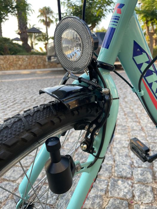 Bicicleta Semi-Nova KREATIV Junior 24''•3 Mudanças •Luzes & Refletores