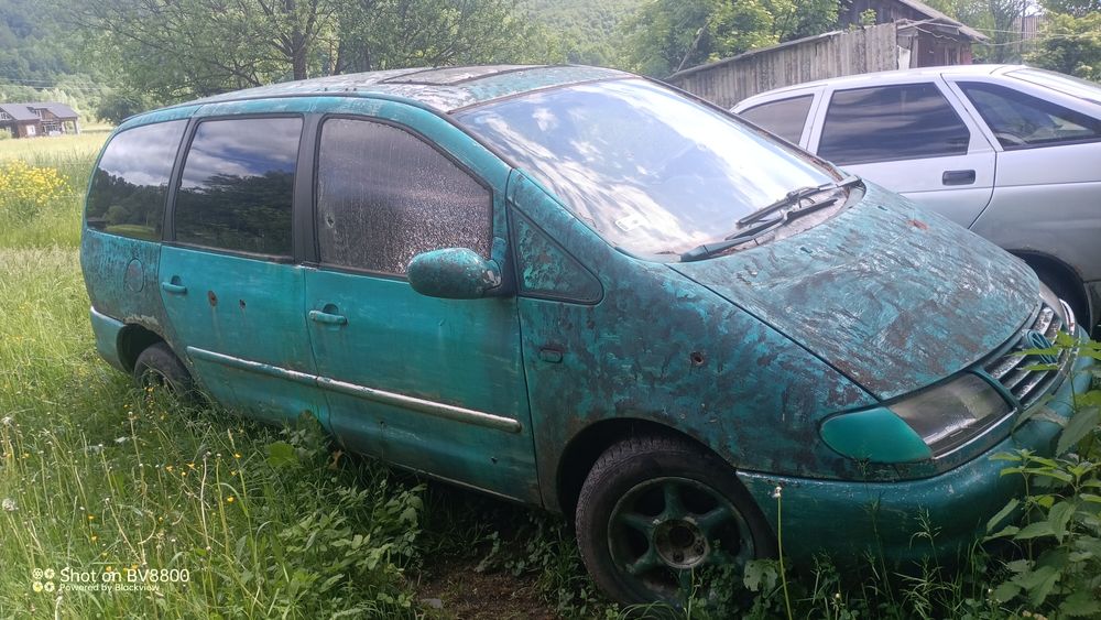 Продам vw charan