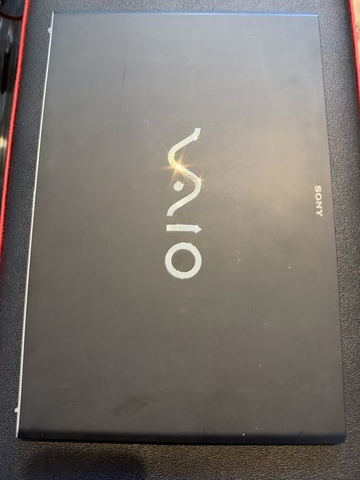 Laptop Sony vaio svp132A1cm 4GB