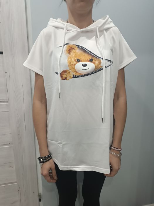 Bluzka z kapturem biała nowa