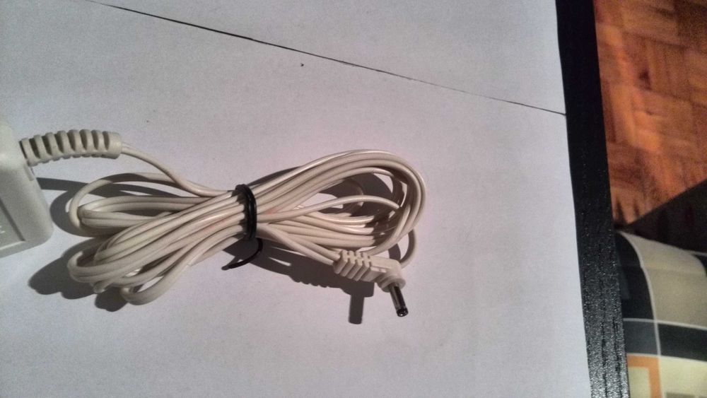 fonte de alimentação, carregador, ac adaptador (philips) pb-0920-dvd