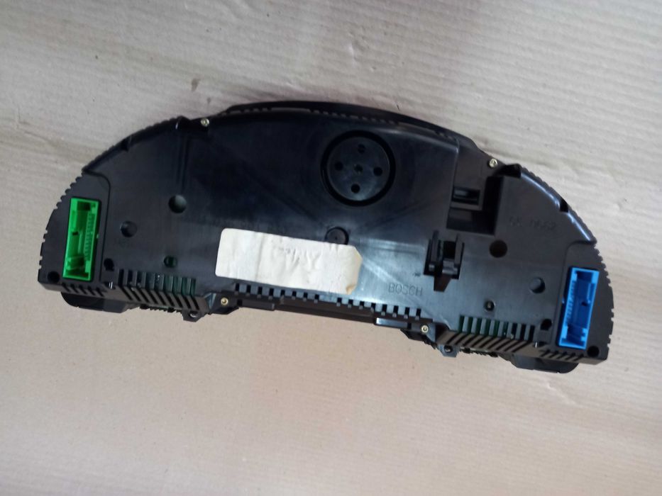 Licznik Audi A4 B6 2.0 benzyna manual -900L