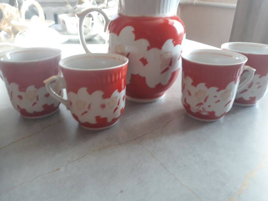 Глечик  + 4   кружки набір