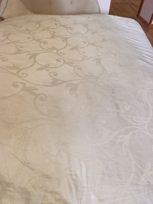 Продам матрац в хорошому стані.