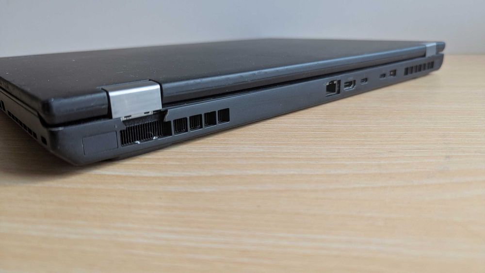 Потужна робоча станція Lenovo ThinkPad P52 на Intel Xeon E-2176M 2.7GHz (6C/12T TB 4.4GHz), NVidia Quadro P2000 Max-Q - 4Gb\16 гб\IPS\ssd 512 Gb