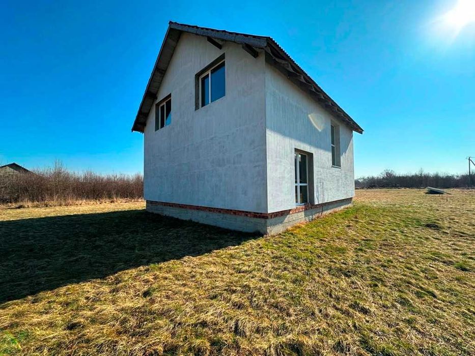 Продаж новозбудованого будинку