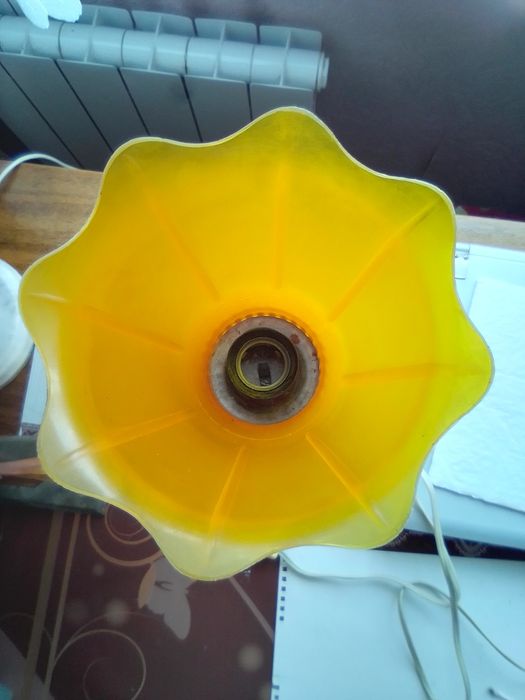 Светильник ретро.