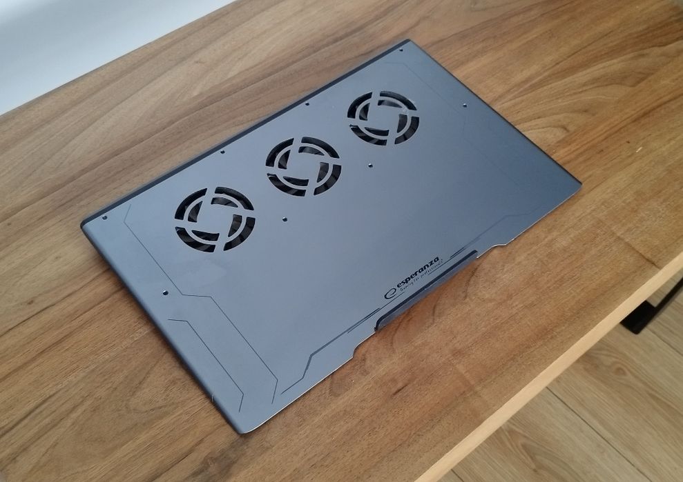 Ppdstawka chłodząca pod laptopa Esperanza