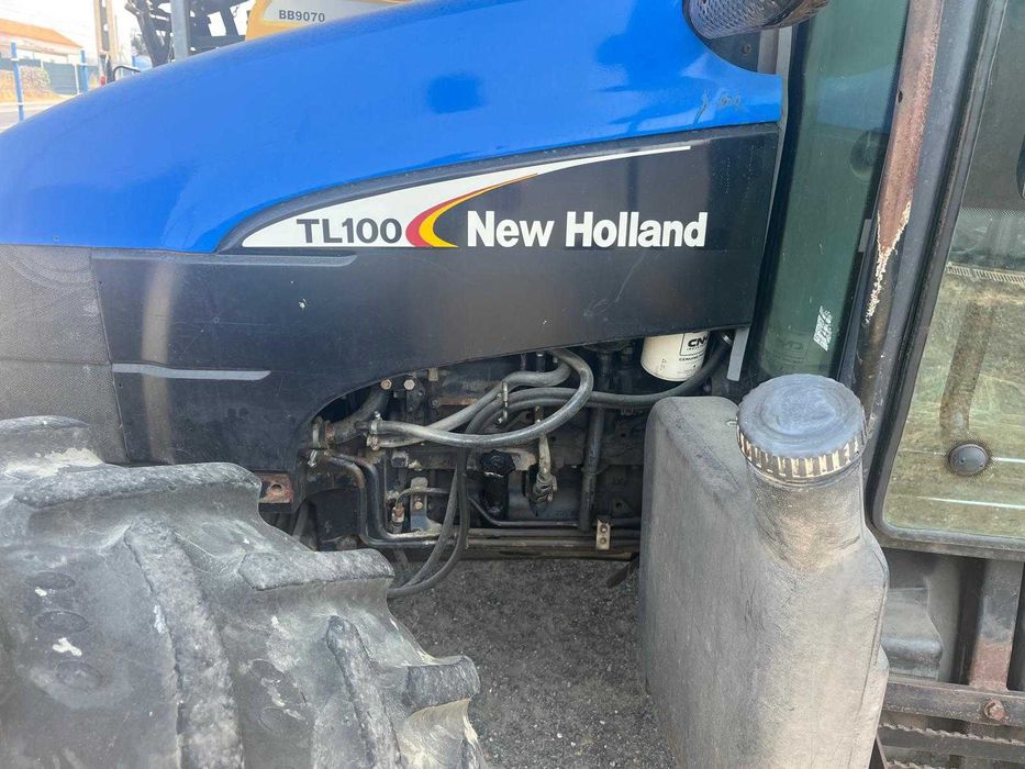 New Holland TL 100