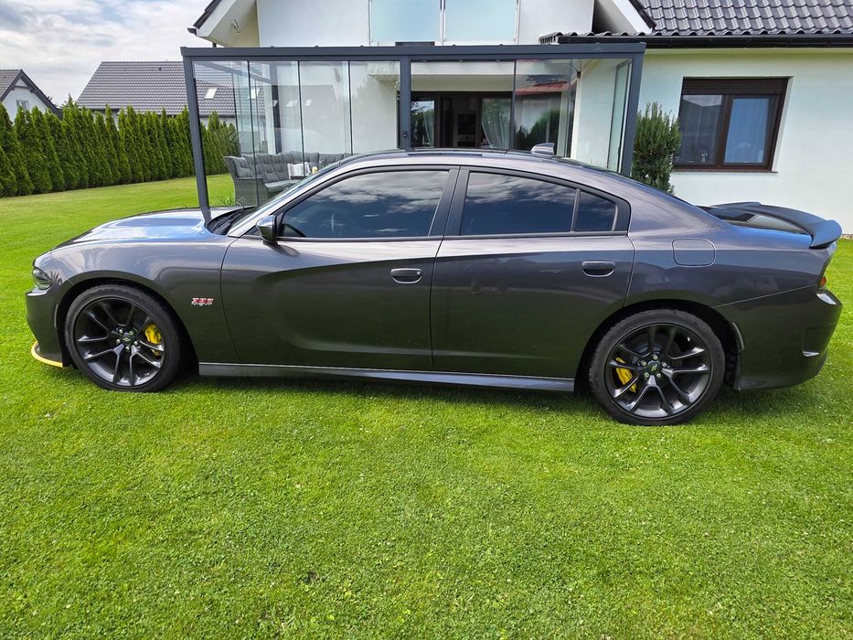 Charger Scatpack 6.4 bewypadkowy
