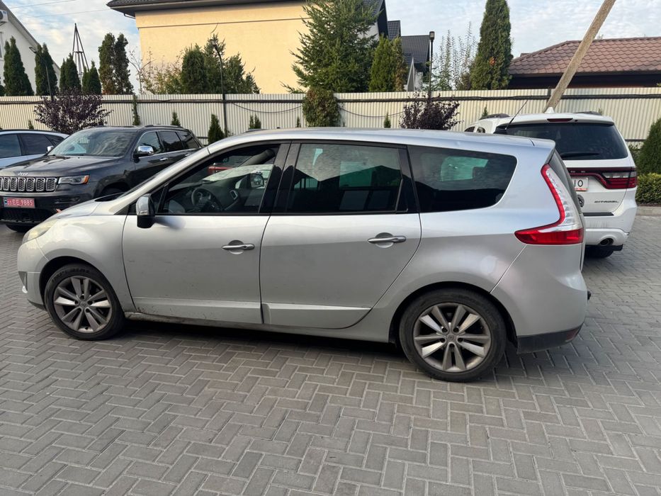 Продам автомобіль