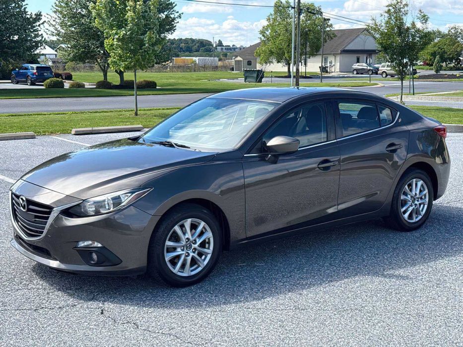 Mazda Mazda 3 Touring      2016