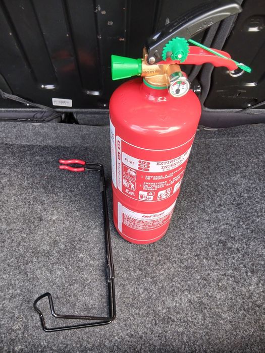 Vendo Extintores de Incêndio de 2 Kg, com Soporte, extintore Novos