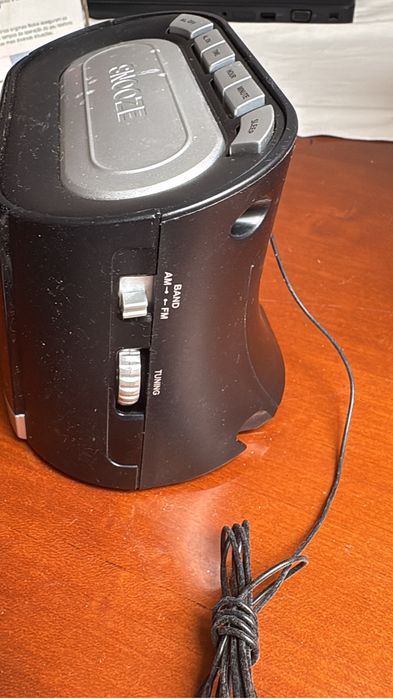 Rádio Despertador SilverCrest FM/AM com Alarme