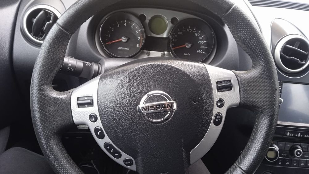 Продам авто нисан кашкай автомат бензин