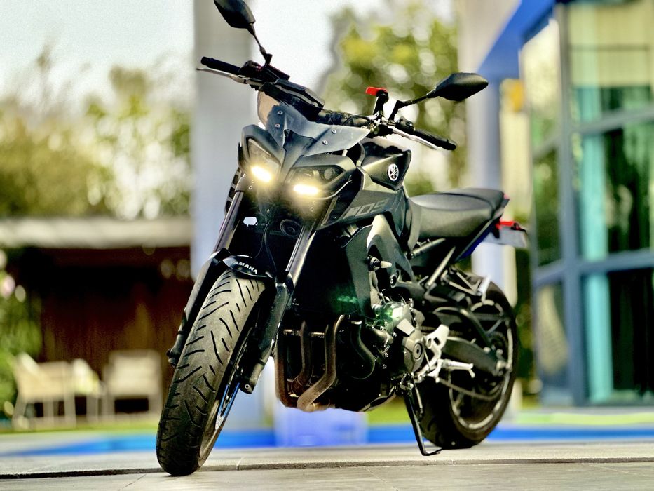 Yamaha MT 09 full