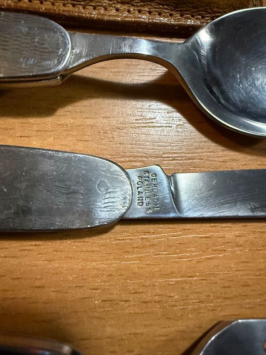 Gerlach niezbędnik turystyczny wojskowy PRL stan bardzo dobry