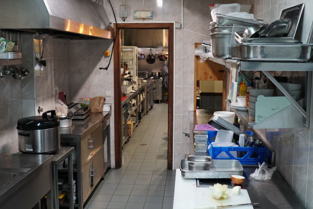 Trespasse restaurante todo equipado pronto a funcionar