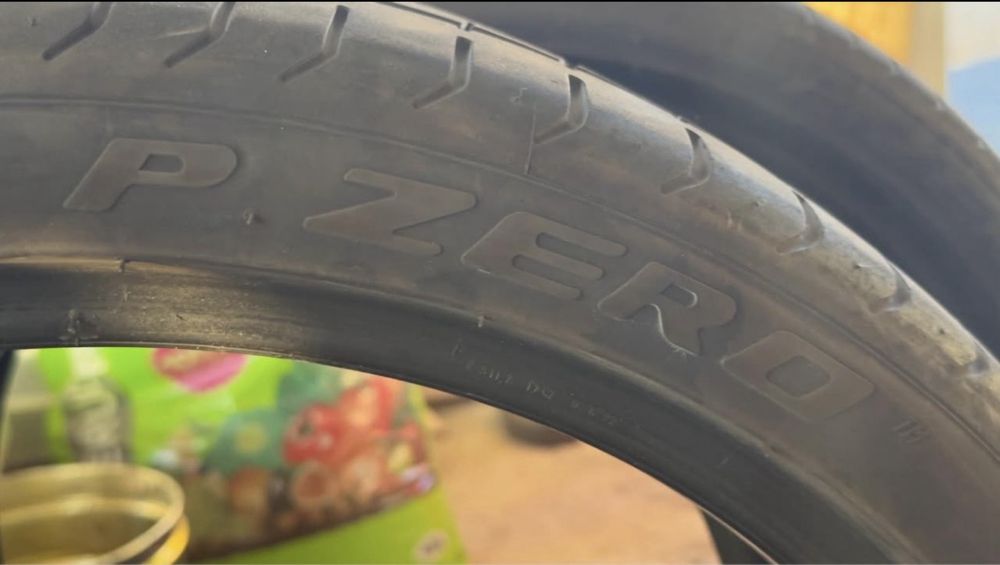 Pneus pirelli 275 30 20