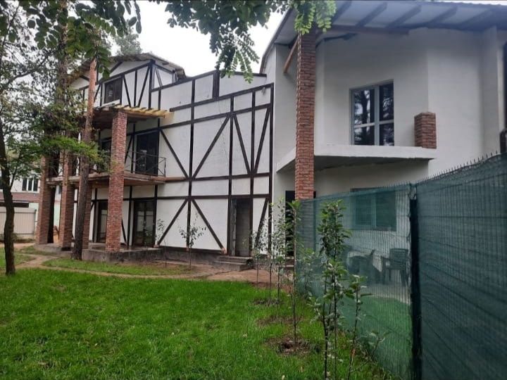 Продам квартиру в таунхаусе 2 ком. в лісі - Бортничі, Київ