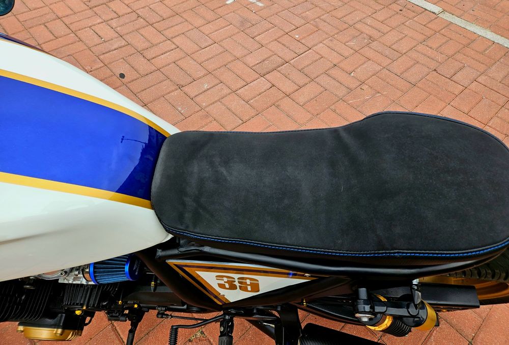 Yamaha xjr 1200 custom