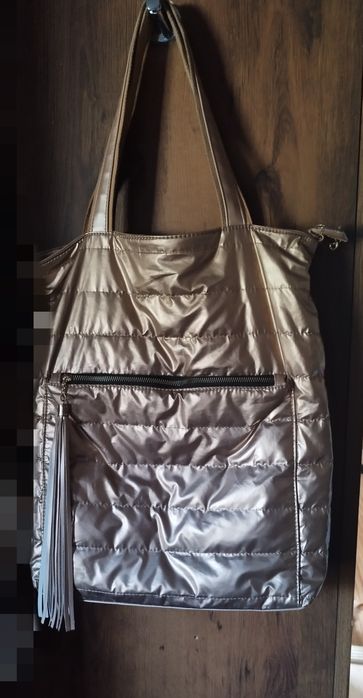 Torebka mieszcząca  A4