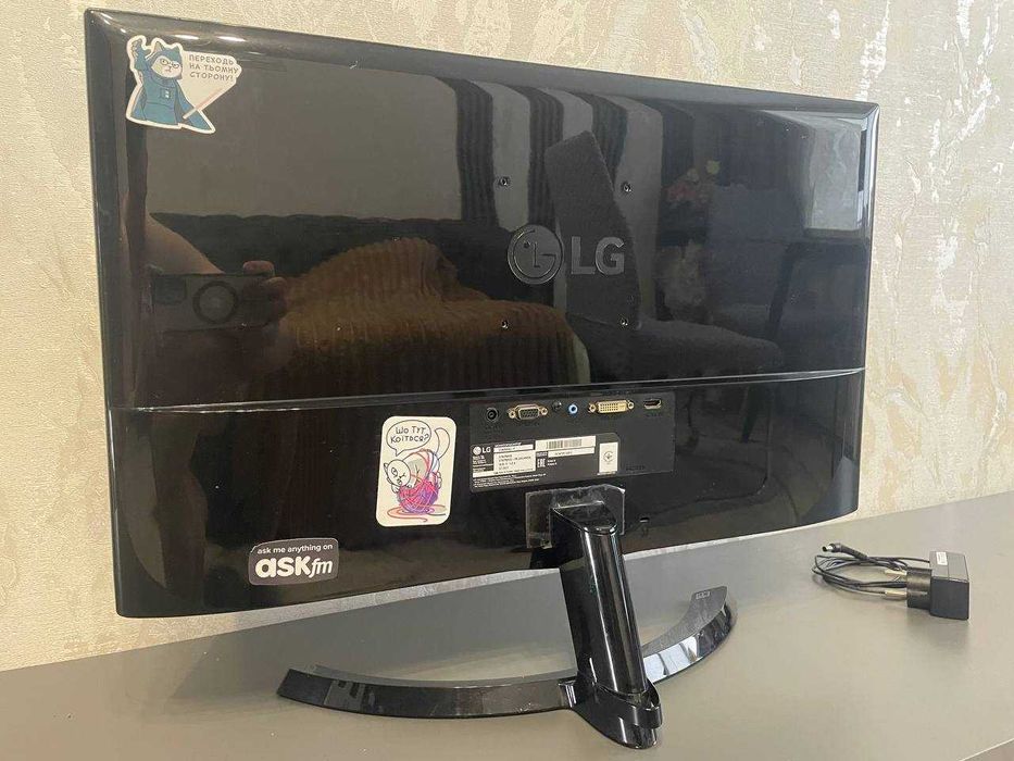 Монітор LG 27` l27mp68vq-p