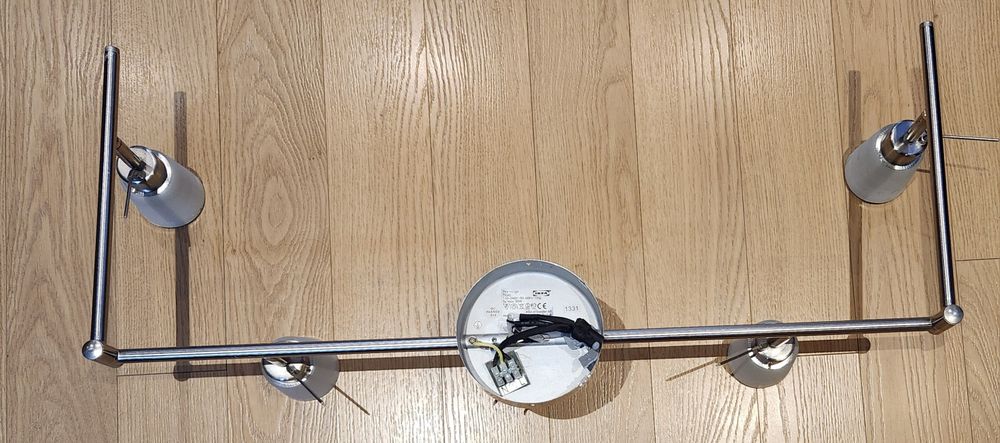 Candeeiro IKEA 5 focos ajustáveis com lâmpadas incluídas