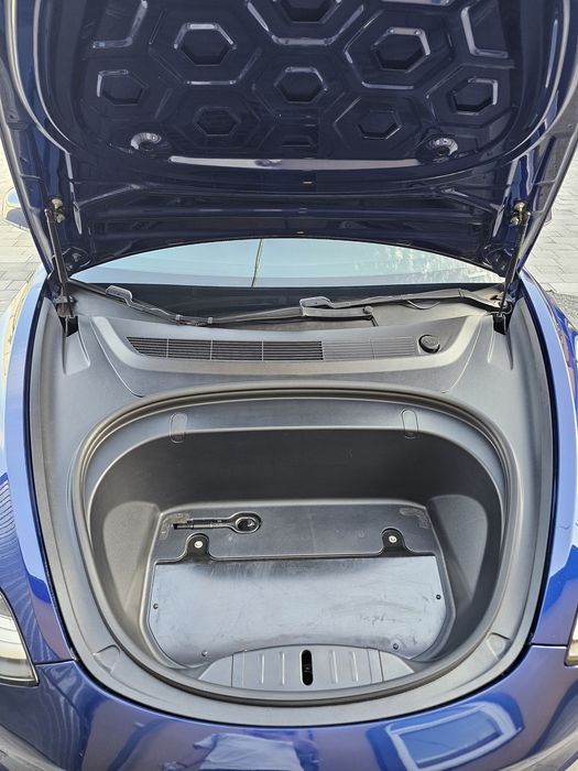 Tesla Model 3 2018