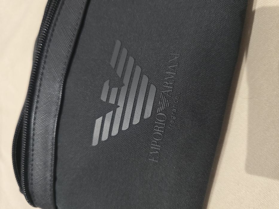 Necessaire Emporio Armani