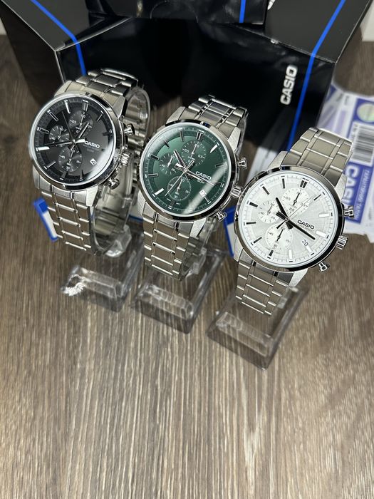 З гарантією / Новий оригінальний годинник Casio MTP-E510D