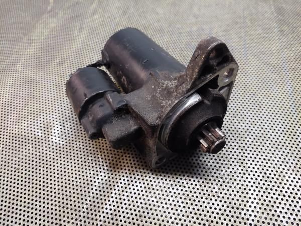 Motor de arranque VOLKSWAGEN Bora (1J2)
