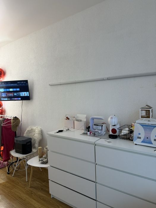 Здається кабінет у центрі міста!