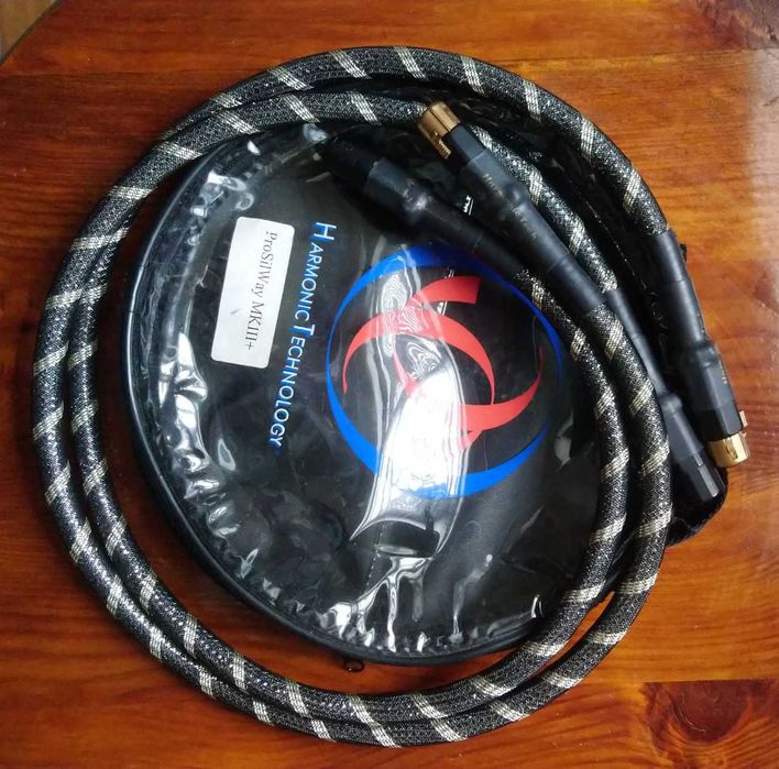 Межблочный кабель  Harmonic Technology Pro-Silway MK III+ (XLR) 1m