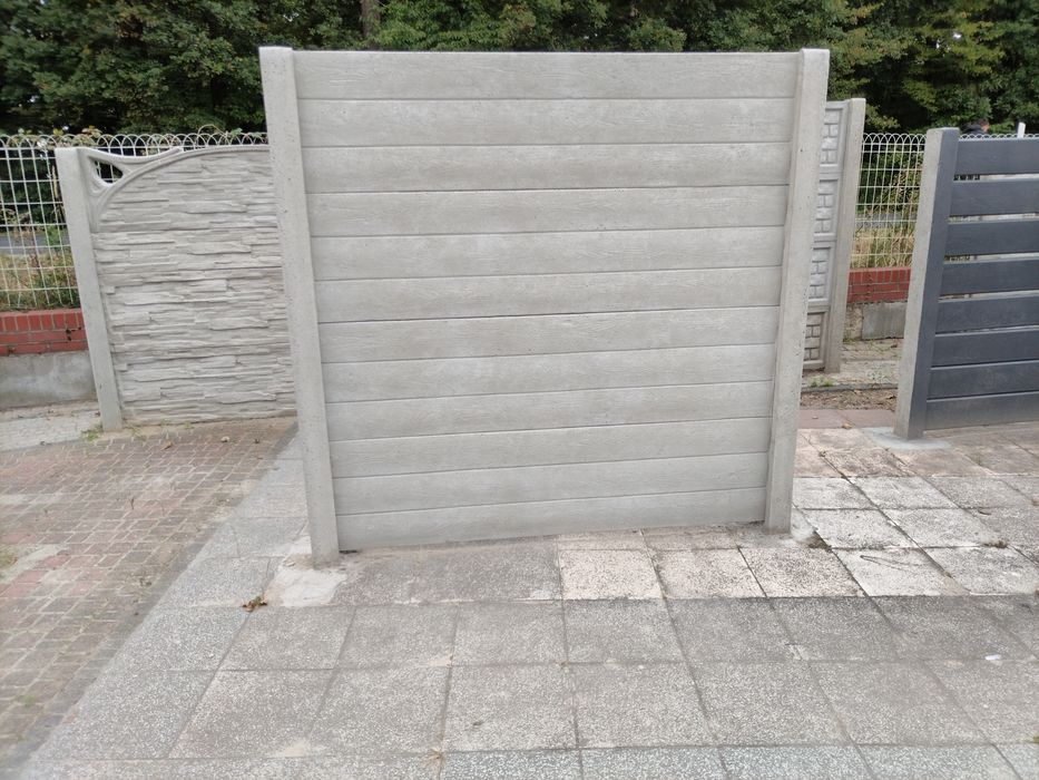 Ogrodzenie płyty płoty beton przęsła ogrodzeniowe