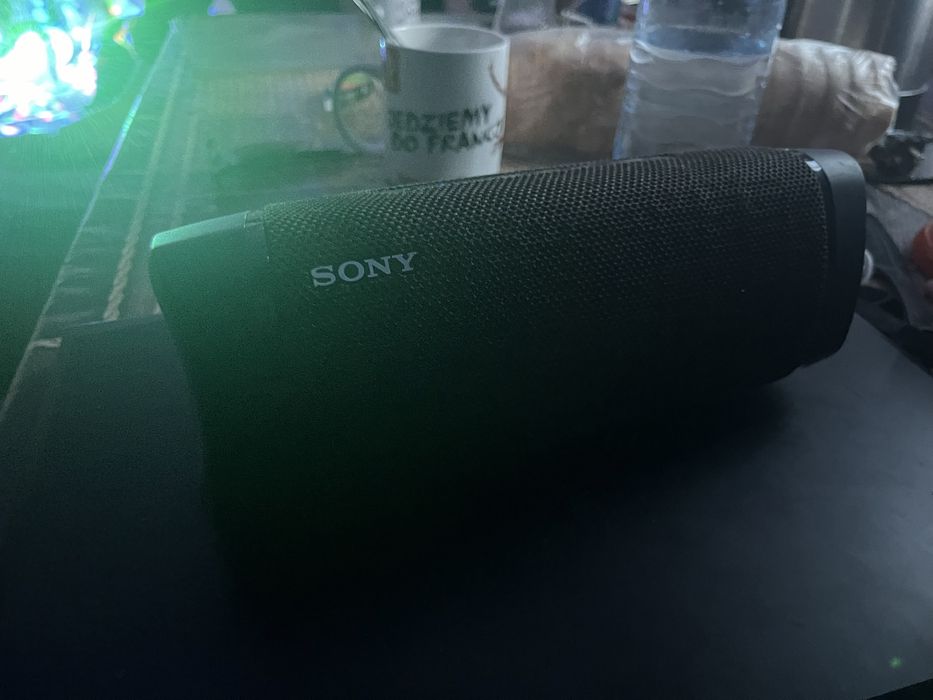 Sony xb33 колонка не jbl , marshall