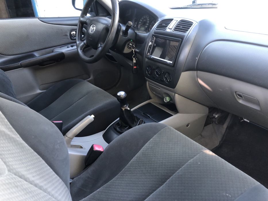 Продам Mazda 323