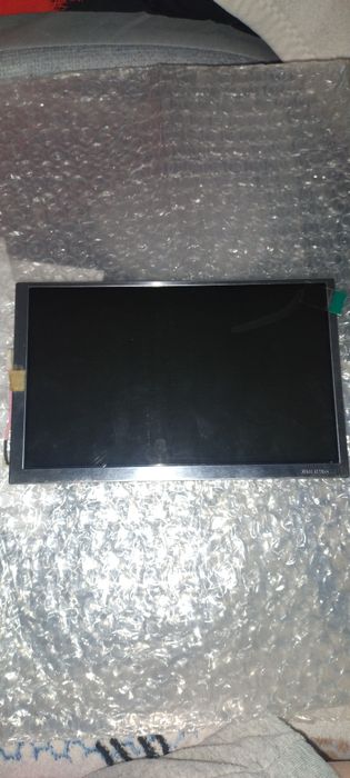 Wyświetlacz LCD 7" LG LB070WV1 – Idealny do DIY, napraw i projektów!
