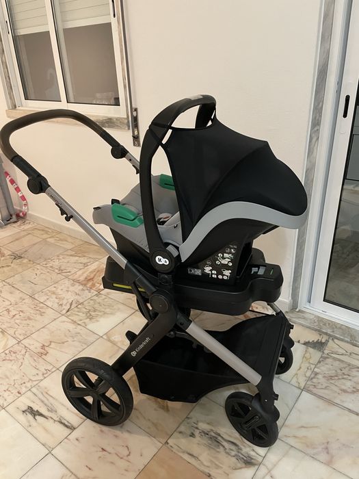 Carrinho de Bebe 3 em 1 Novo
