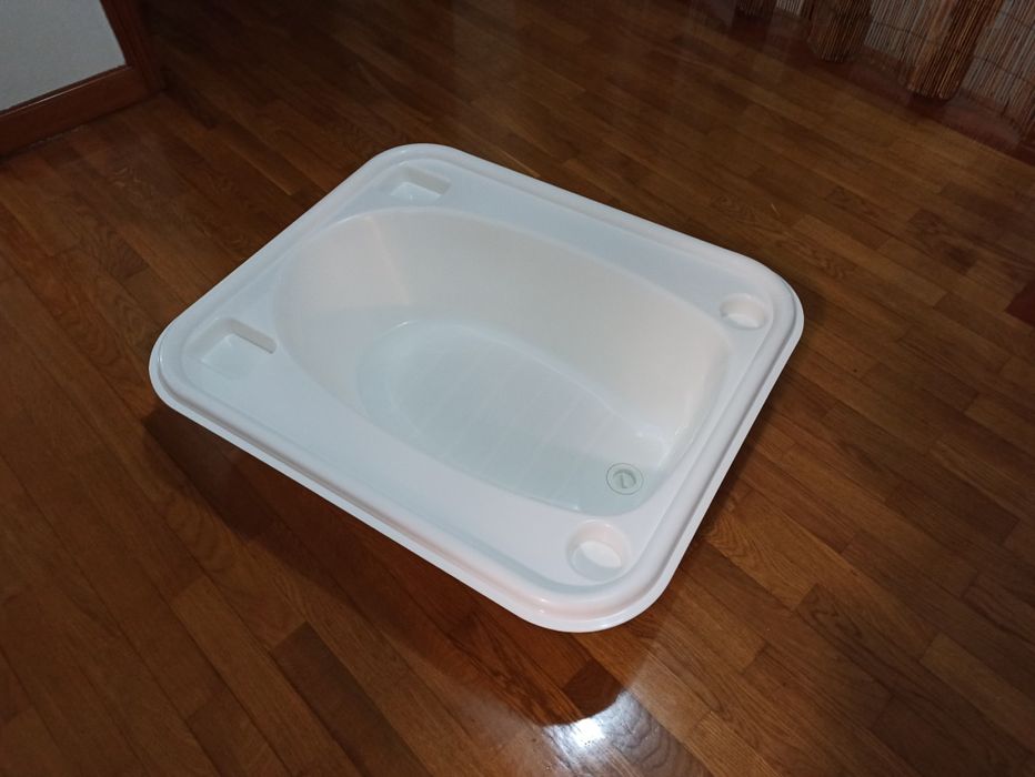 Banheira bebé branca