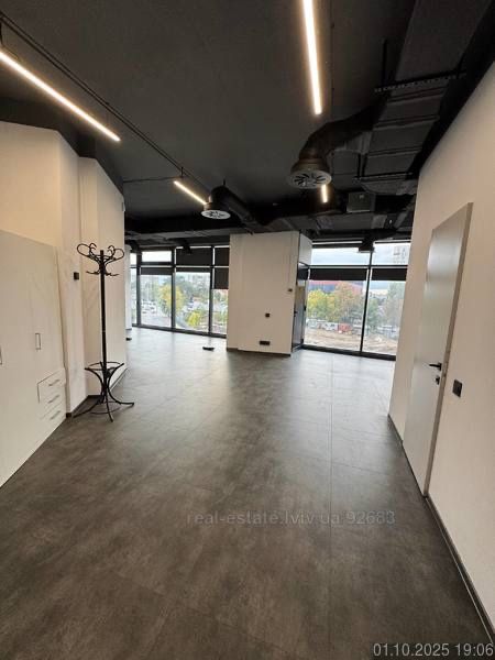 Офісне приміщення Парус