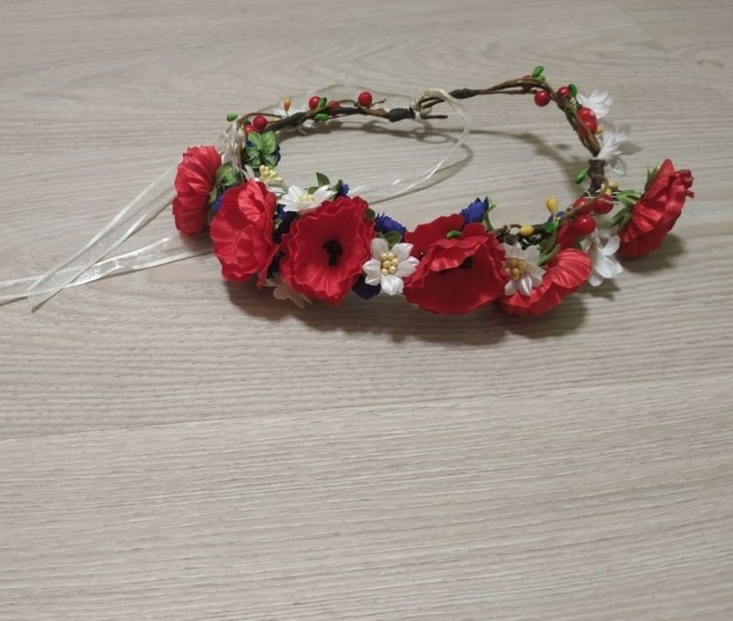 Обруч .Віночок.Прикраси