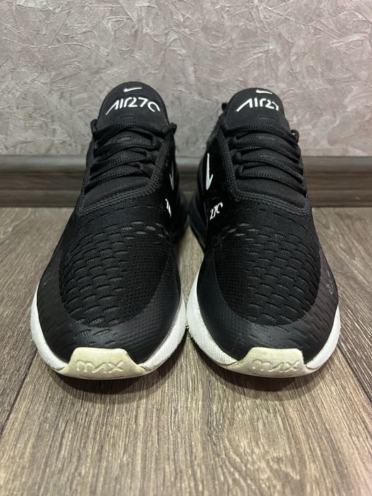 Nike Air Max 270