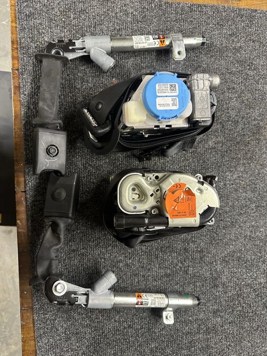 Tesla model x безпека